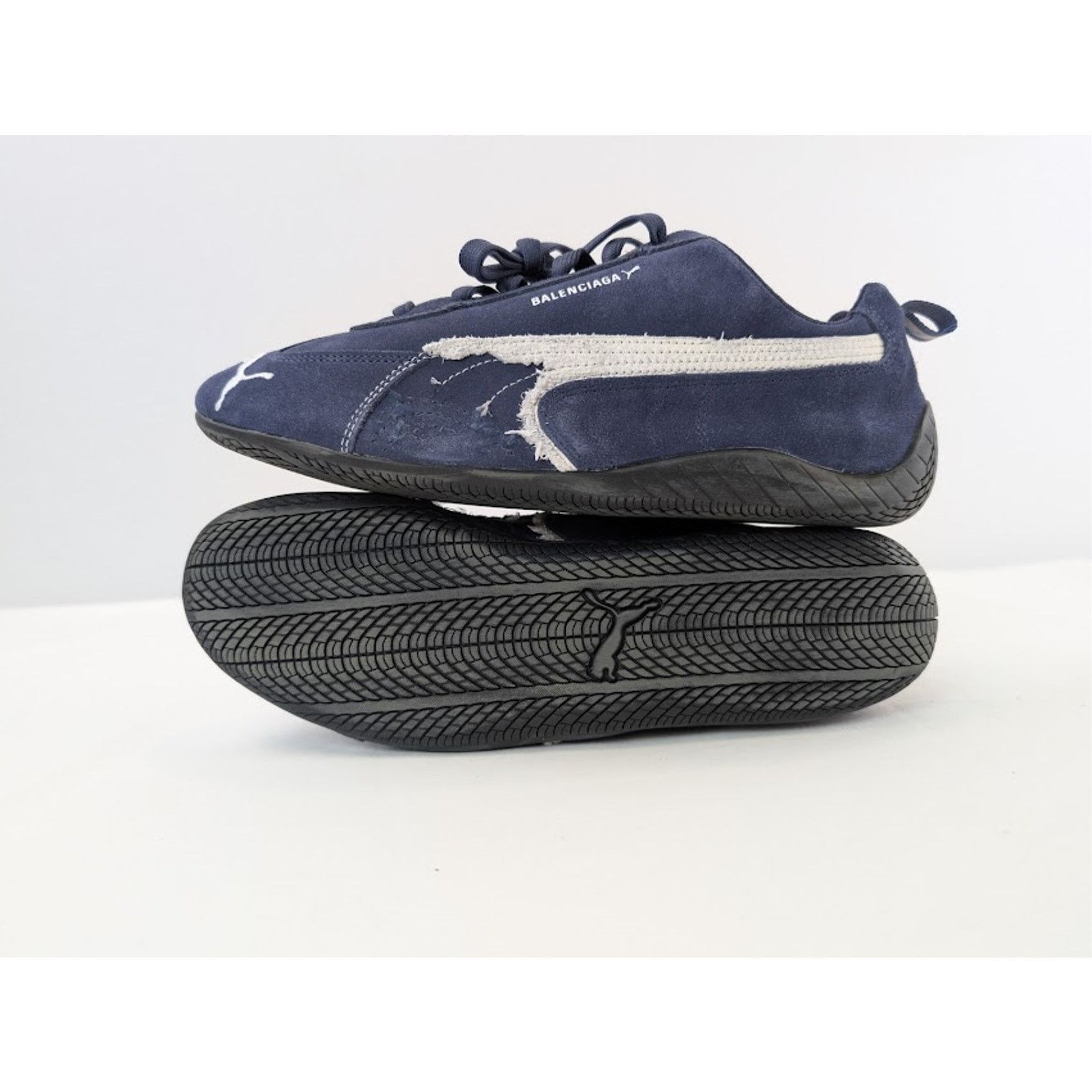 Balenciaga × Puma o1rshd1 Q:2 / Speedcat Destroyed Low Top Sneaker in Navy Size US 11 / EU 44 - 14 Thumbnail