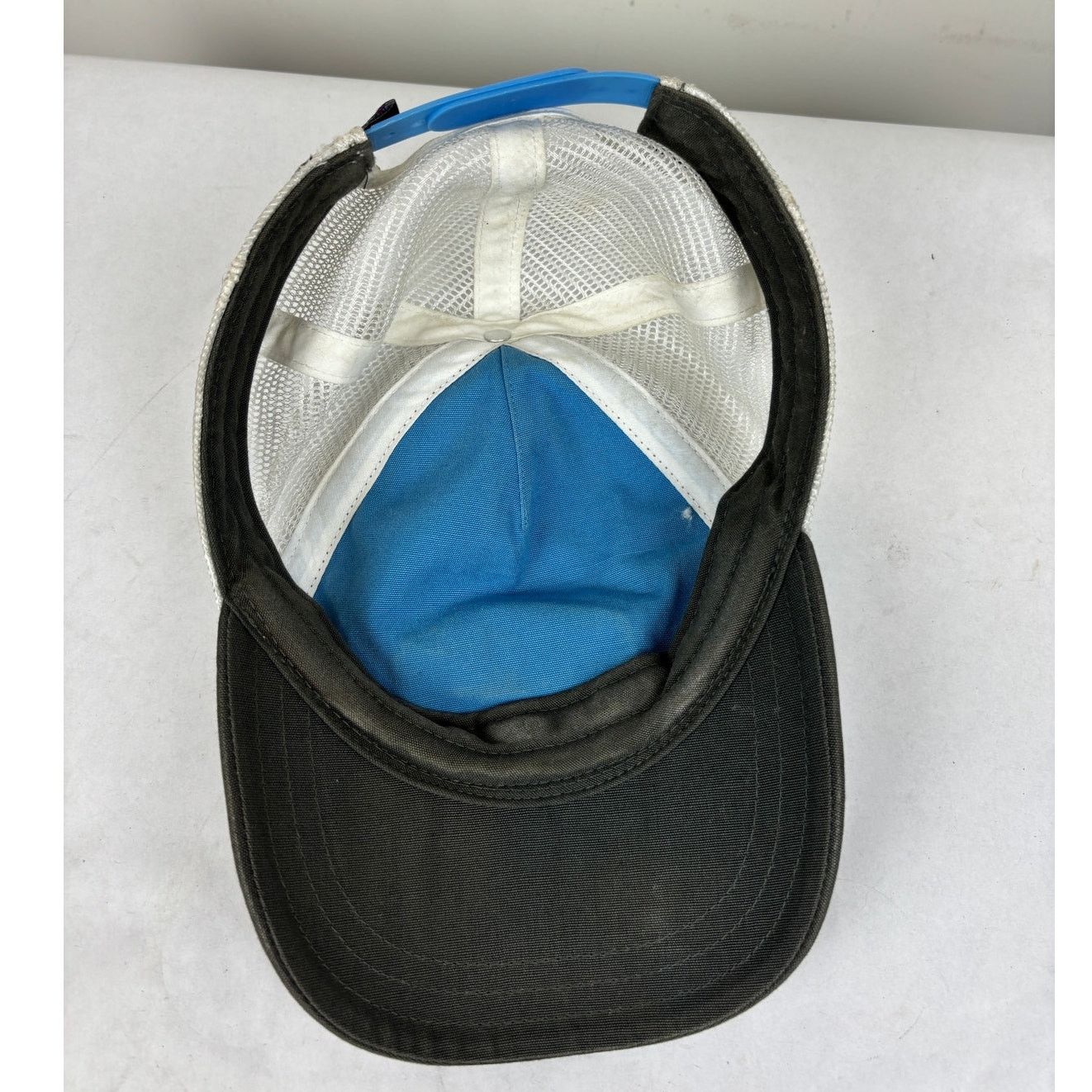 Patagonia Patagonia Fitz Roy Bison Mesh Trucker Hat Snapback Size ONE SIZE - 6 Thumbnail