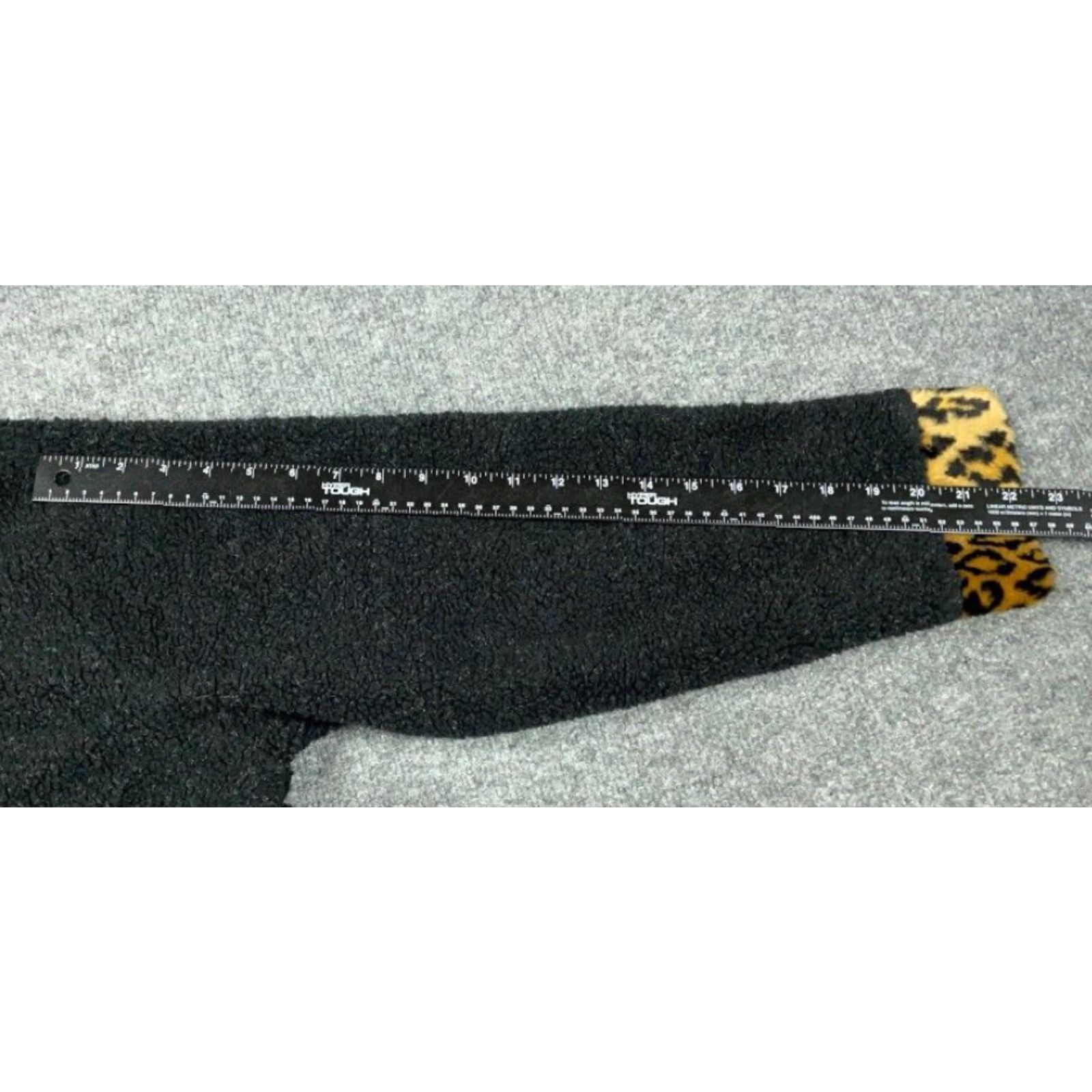 Etro VINTAGE 90s Leopard Trim Fleece Jacket Women's Medium Black 1/2 Zip USA Made Boho Hipster Retro - Hampton House Tag Size M / US 6-8 / IT 42-44 - 7 Thumbnail