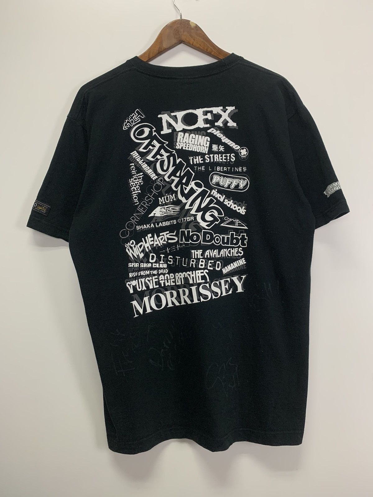 Band Tees × Vintage Vintage tour rock band tee Size US XL / EU 56 / 4 - 8 Thumbnail
