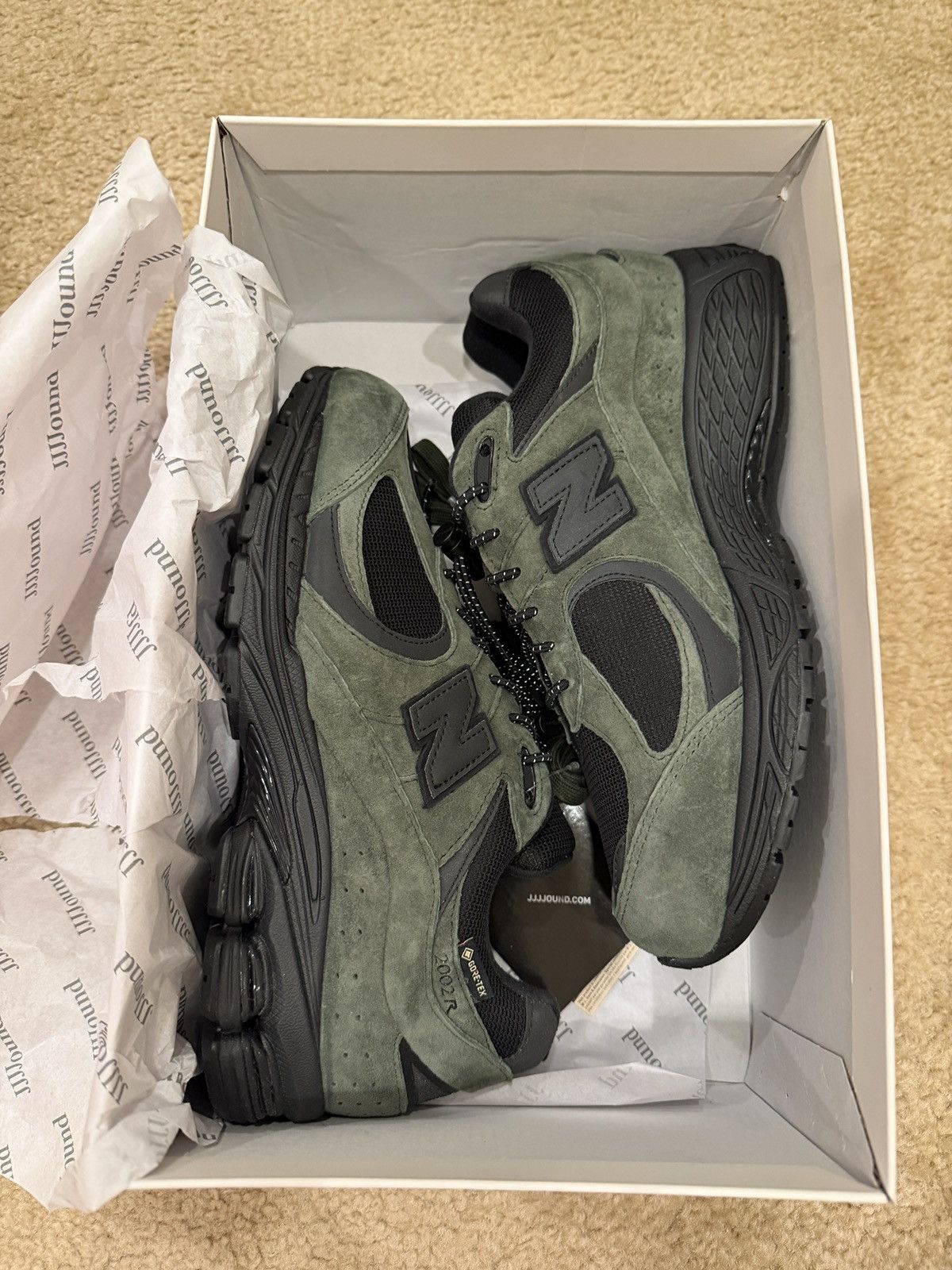 JJJJound × New Balance New balance NB 2002R Gore-Tex dark forest green black noir Size US 8.5 / IT 38.5 - 2 Thumbnail