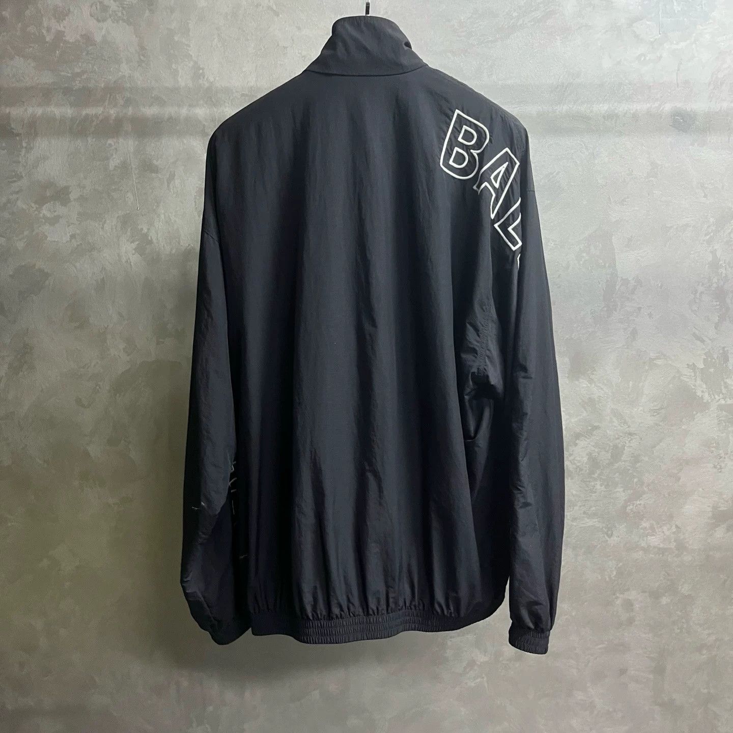 Balenciaga Balenciaga Black Letter Print Zip Jacket Size US S / EU 44-46 / 1 - 4 Thumbnail