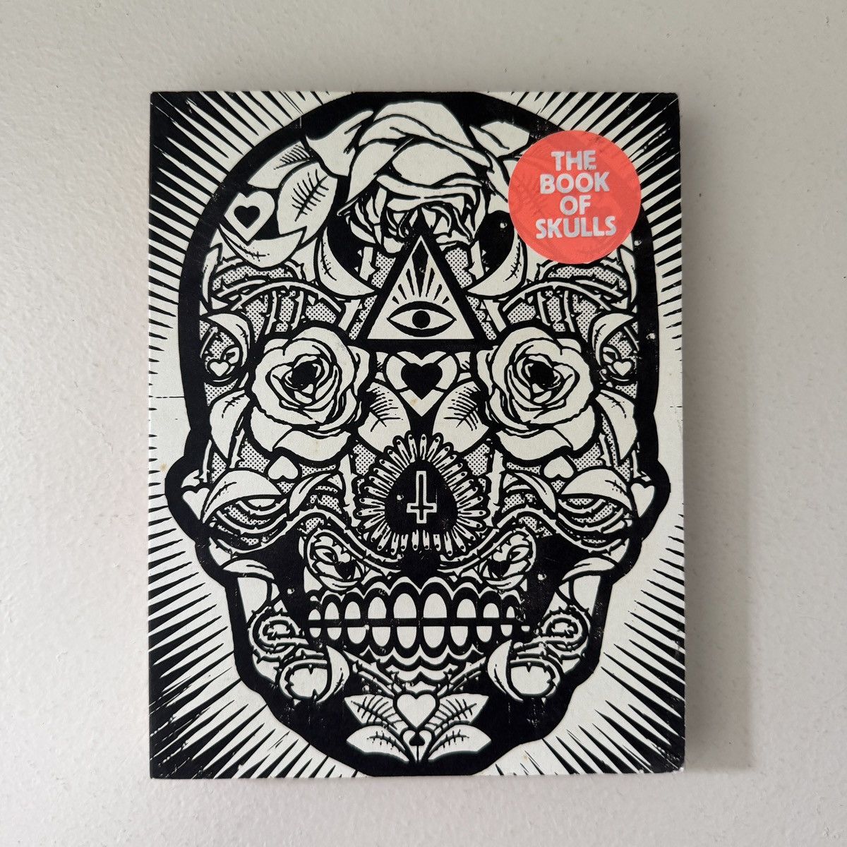 Other BOOK OF SKULLS BY FAYE DOWLING Size ONE SIZE - 1 Thumbnail