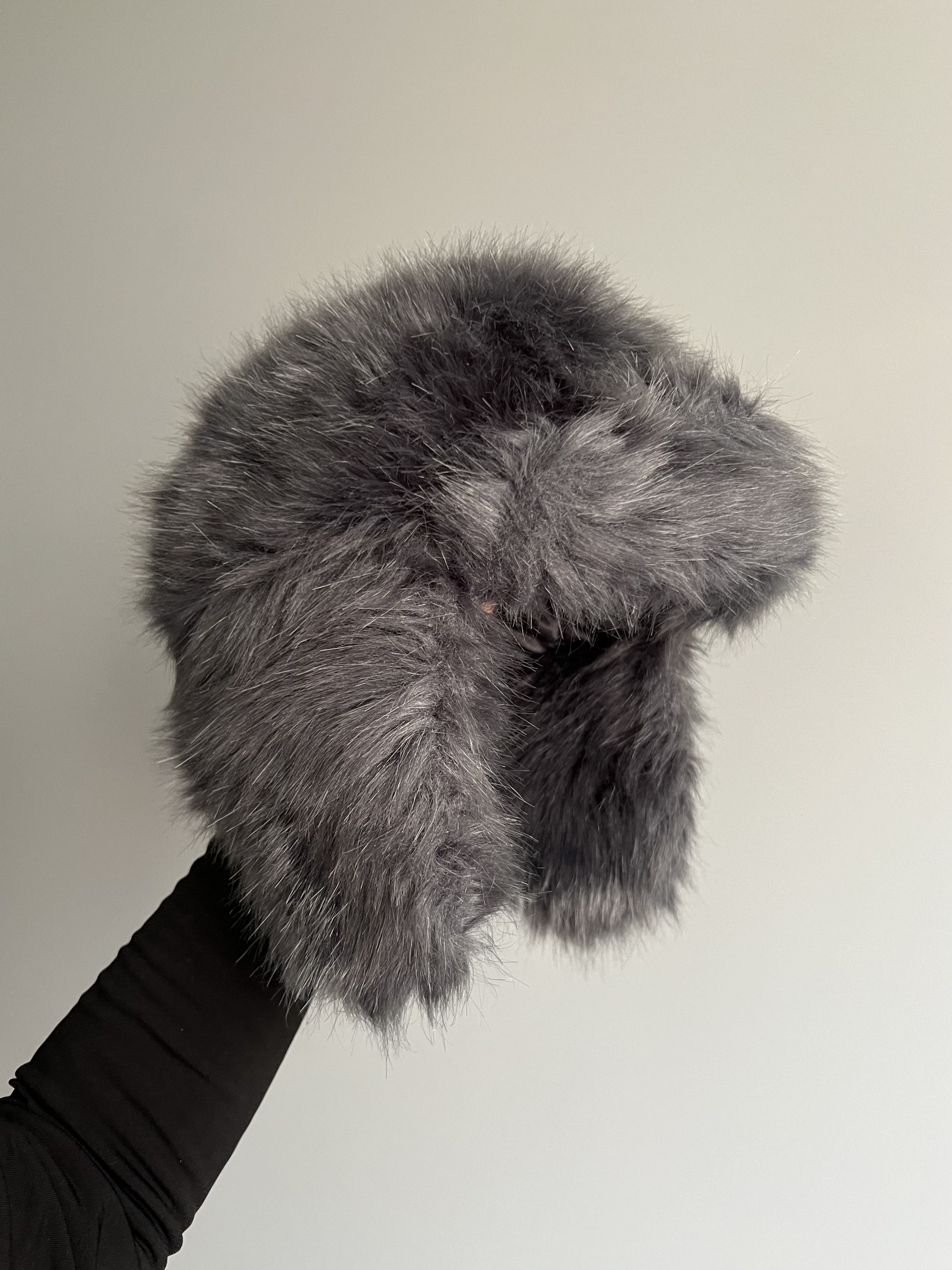 Japanese Brand Crazy Y2K Fuzzy Ushanka Beanie Hat Mohair Faux Fur Size ONE SIZE - 2 Thumbnail