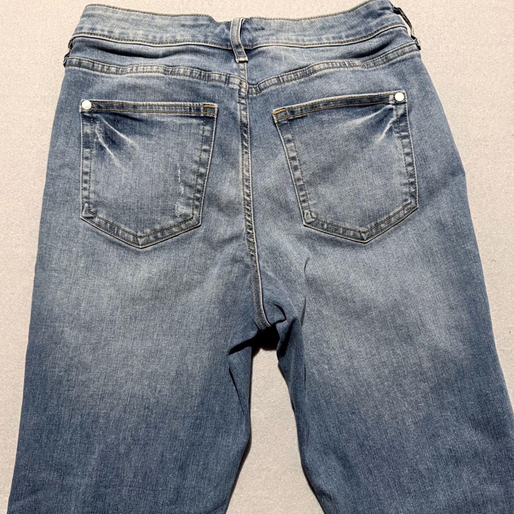 Denime Jennifer Lopez Sculpt Mid-Rise Capri Jeans Blue Denim Classic Zip Fly Women’s 4 Size 27" / US 4 / IT 40 - 4 Thumbnail