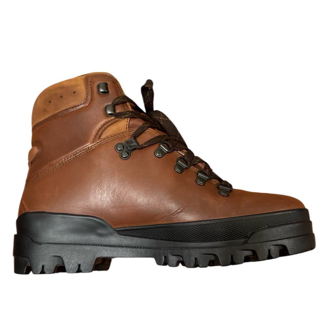 Timberland *Limited Edition* Timberland World Hiker 40th Anniversary Size US 8 / EU 41 - 12 Thumbnail