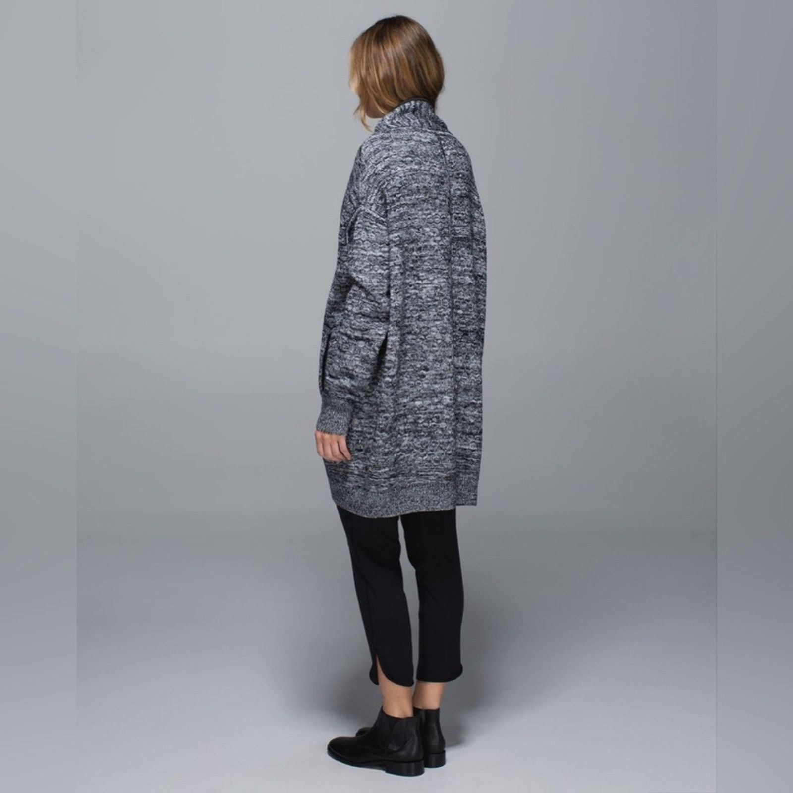 Lululemon Lululemon Cardi All Day Black / White Size S / US 4 / IT 40 - 2 Thumbnail