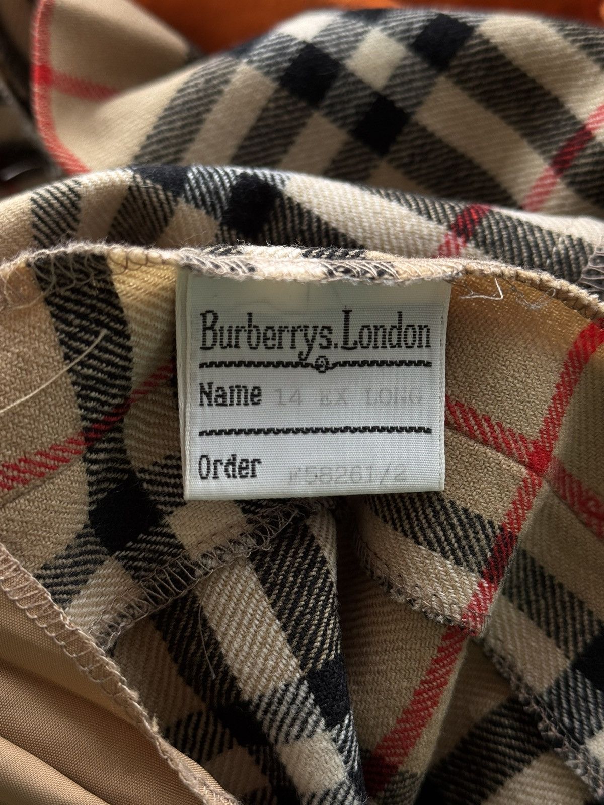 Burberry × Designer × Vintage Burberrys 1990s vintage nova check wool maxi skirt Size 30" / US 8 / IT 44 - 5 Thumbnail