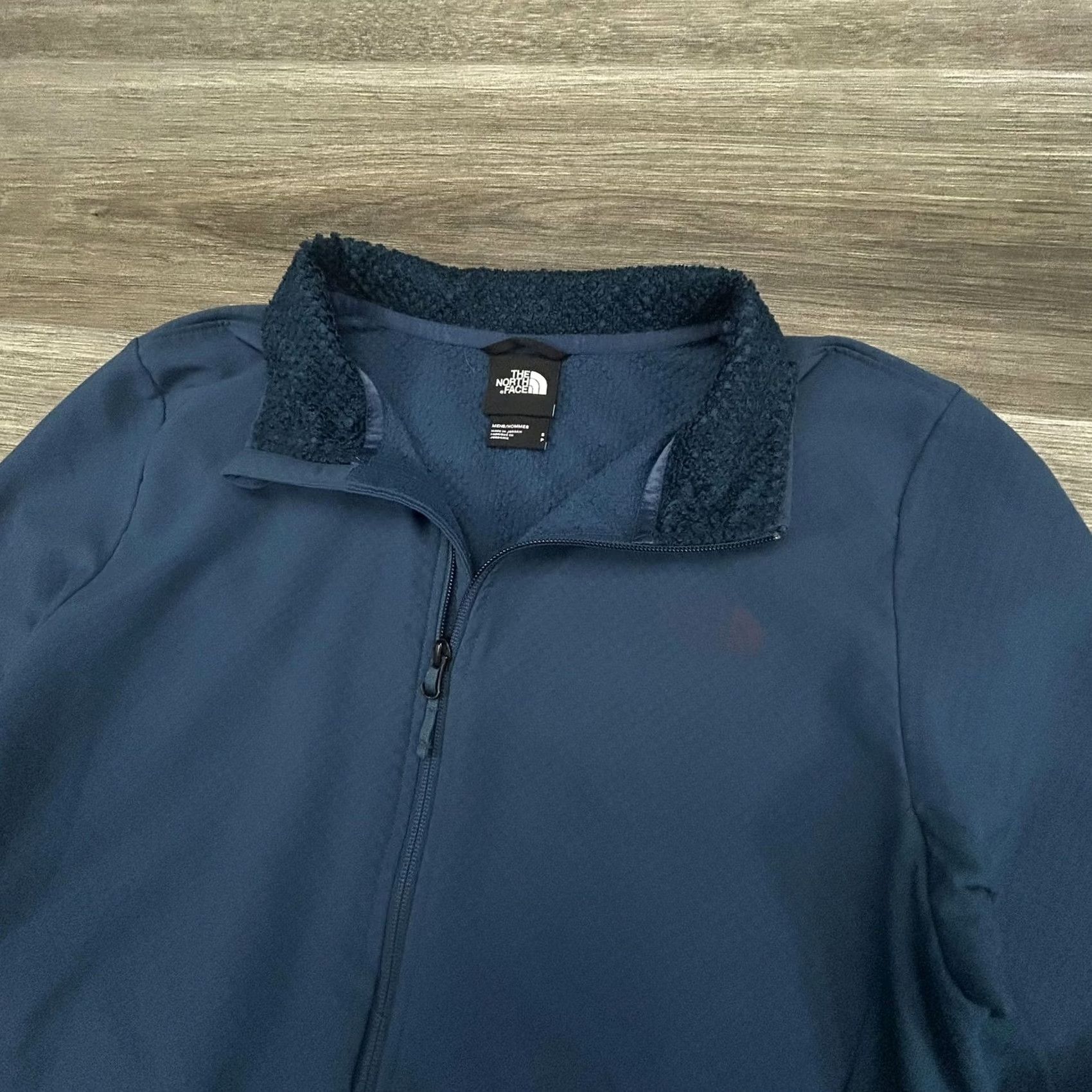 The North Face The North Face Jacket Mens Small Blue Fleece Lined Softshell Full Zip Hiking Size US S / EU 44-46 / 1 - 5 Thumbnail