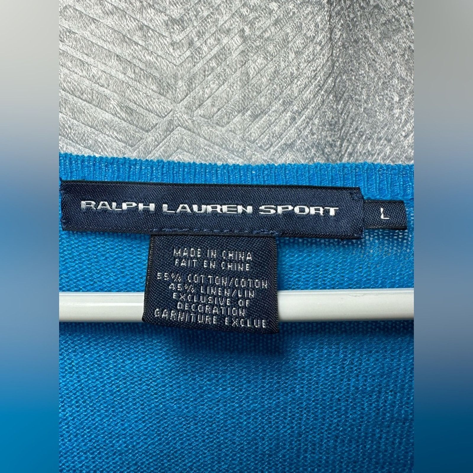 Ralph Lauren Sport Ralph Lauren Sport Women’s Sz L Bright Blue V-Neck Sweater Size L / US 10 / IT 46 - 3 Thumbnail