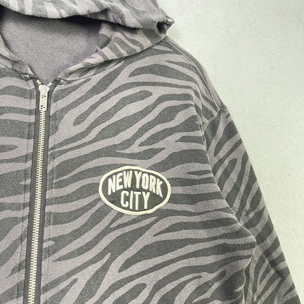 Schott Schott NYC Zebra Pattern Full Zip Hoodie New York City Logo Size US M / EU 48-50 / 2 - 3 Thumbnail