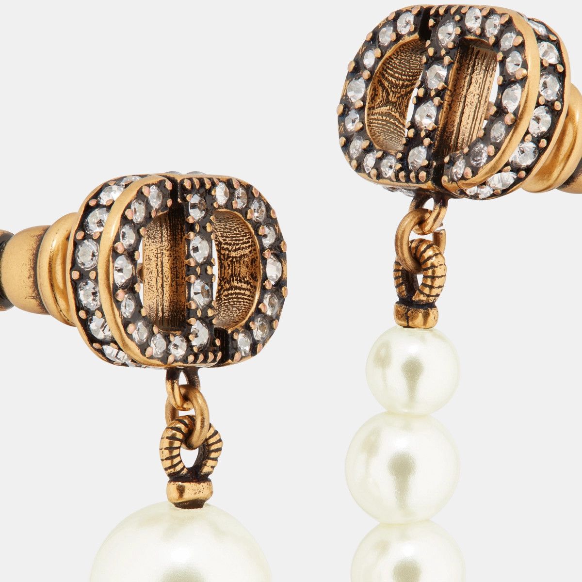 Dior o1bcso1str0126 Size:OS/30 Montaigne Earrings in Golden/White Size ONE SIZE - 4 Thumbnail