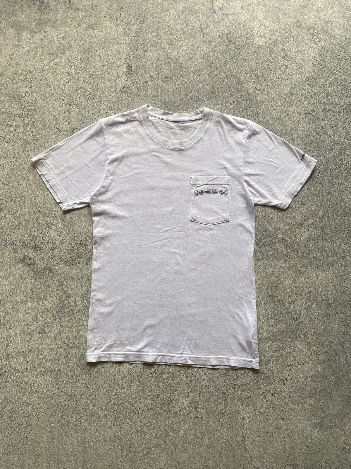 Chrome Hearts Chrome Hearts Scroll Logo Pocket Tee Size US S / EU 44-46 / 1 - 2 Thumbnail