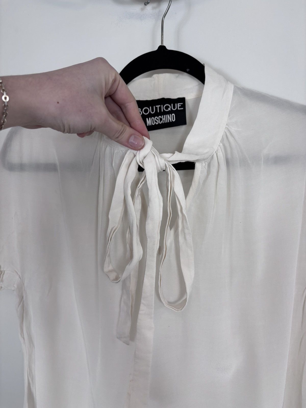 Boutique Moschino Moschino Boutique Women’s Rayon Ecru White Blouse T-Shirt Size M / US 6-8 / IT 42-44 - 4 Thumbnail