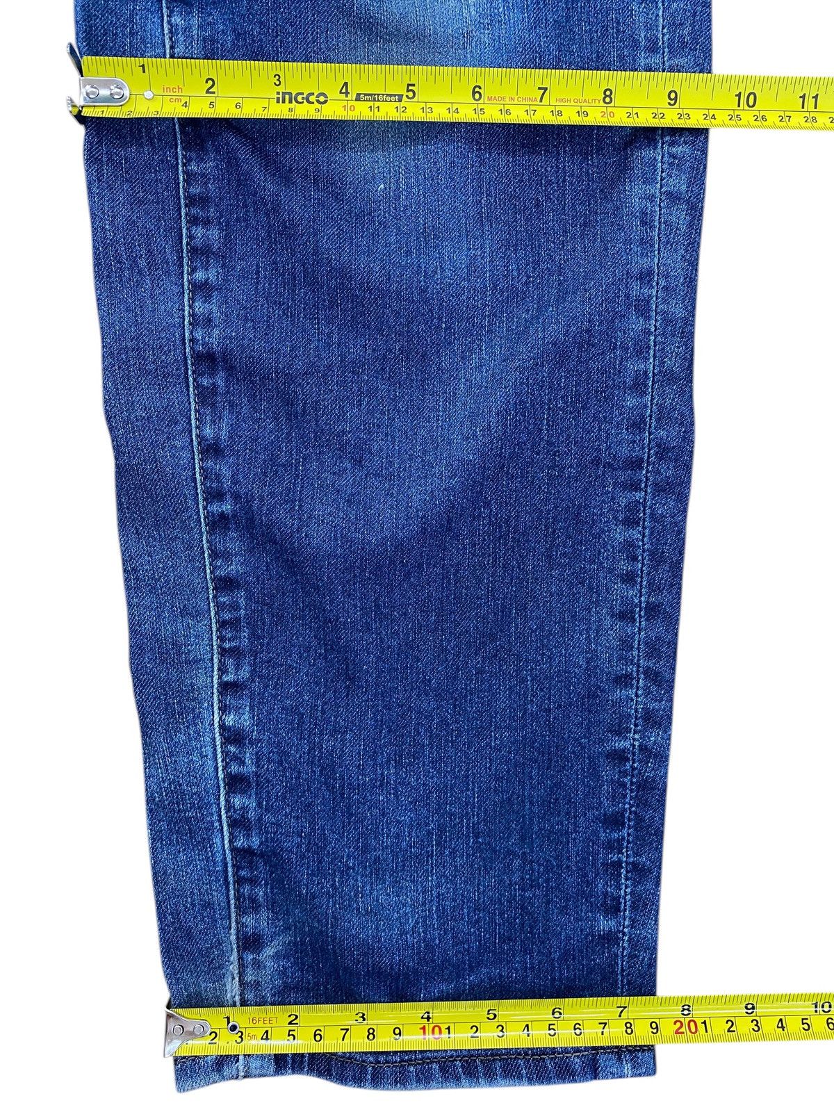 Uniqlo Uniqlo Faded Blue Wash Style Skinny Leg Jeans Size US 32 / EU 48 - 9 Thumbnail