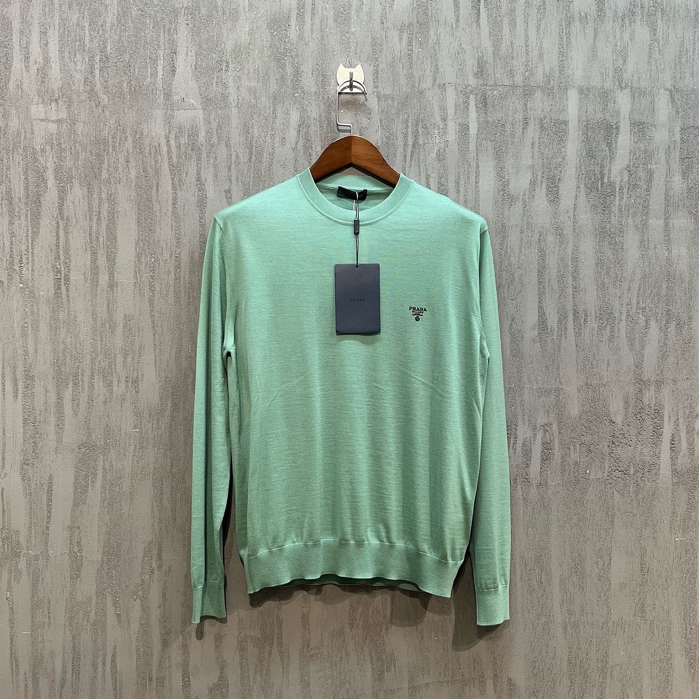 Prada Prada Logo Knit Sweater Green Size M Size US M / EU 48-50 / 2 - 1 Thumbnail