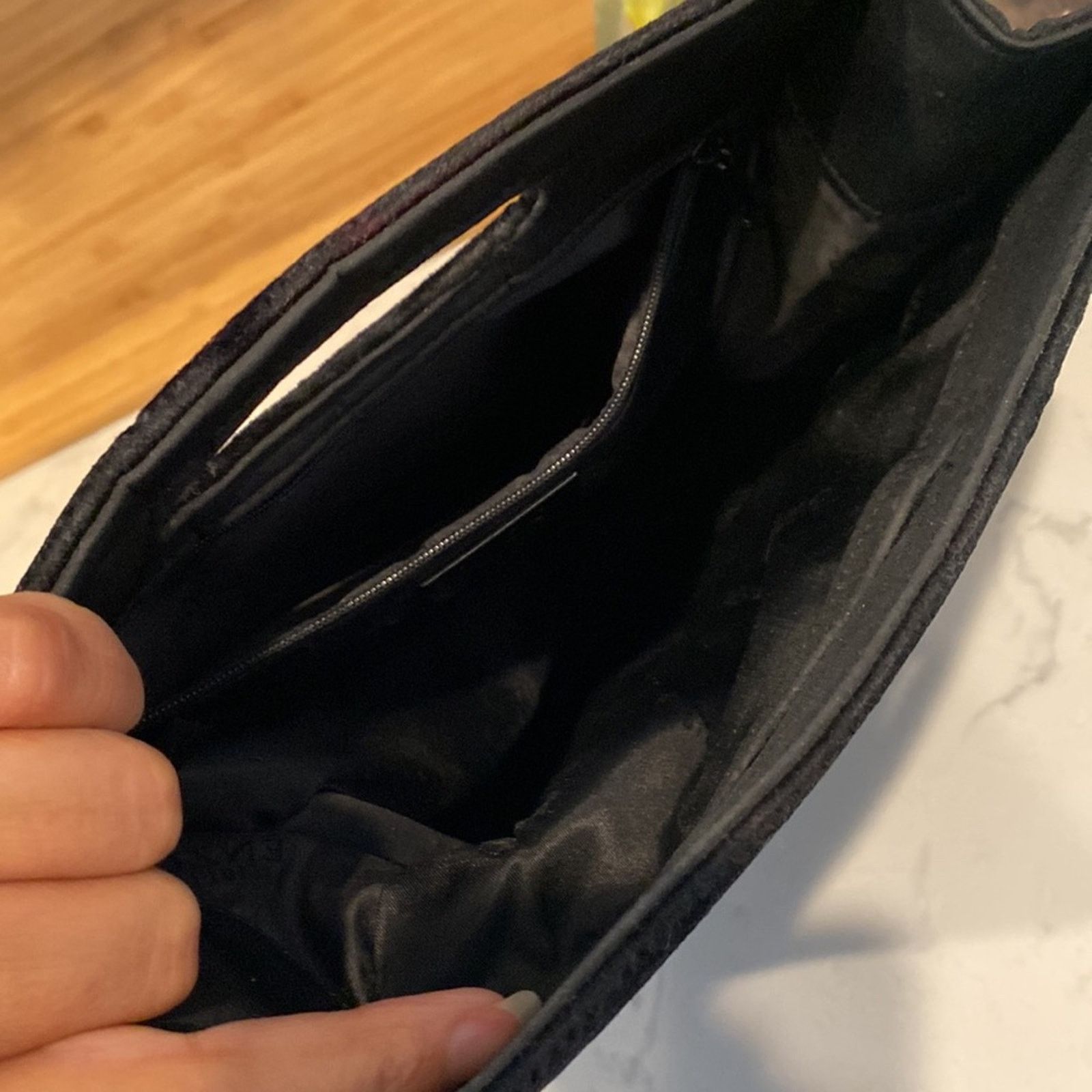 Other Enzo Angiolini Black Velvet Clutch Handle Handbag chic Size ONE SIZE - 8 Thumbnail