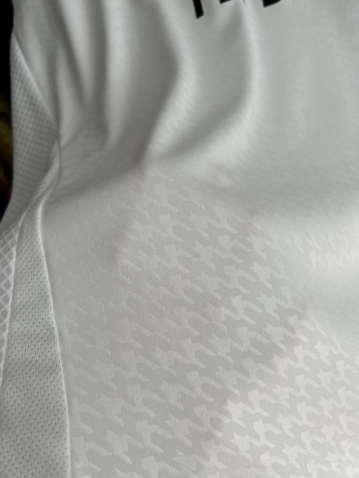Adidas Real Madrid Adidas 2024/25 Home soccer jersey Size US XL / EU 56 / 4 - 7 Thumbnail