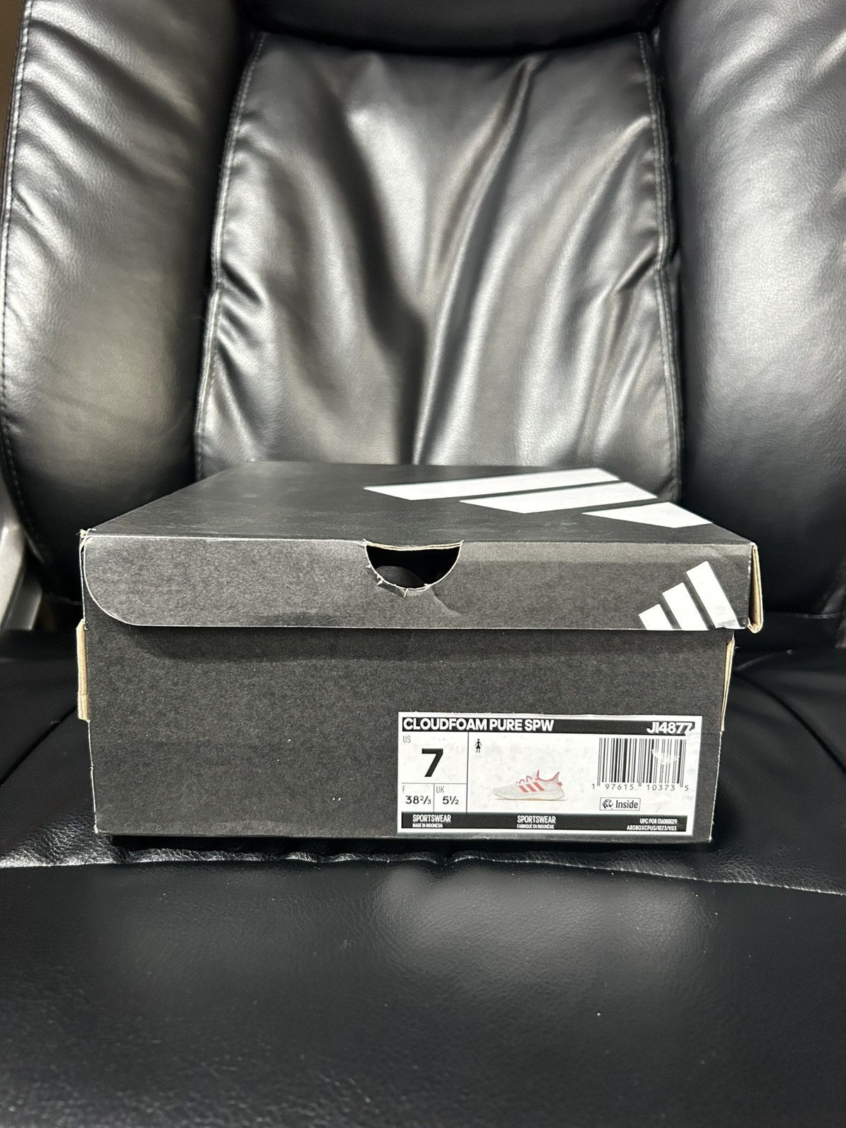 Adidas Cloud Foam Pure Women’s 7 White/Scarlett New OG Box