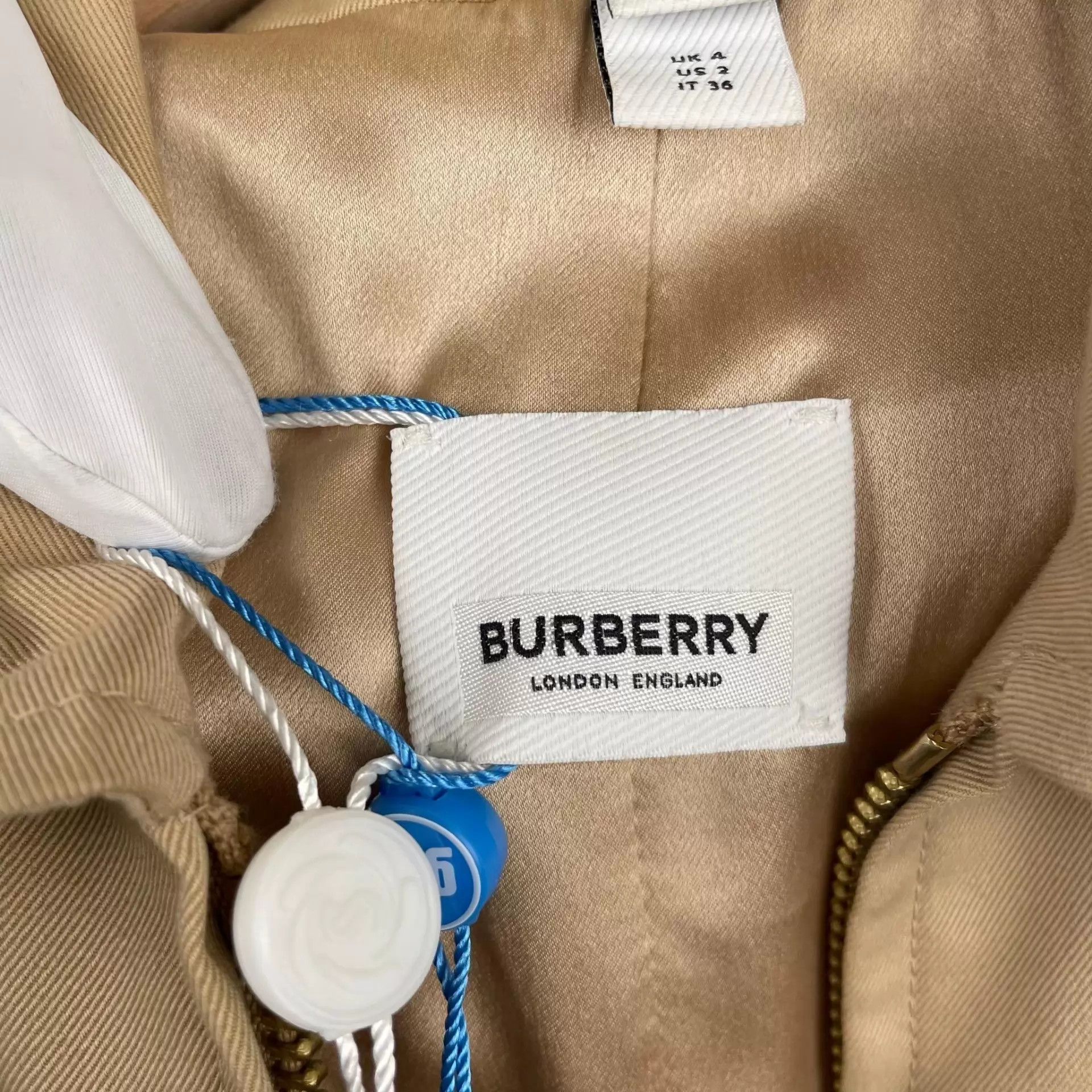 Burberry BBR Waist-Tie Trench Coat Beige EU36 260406TXYZF02 Size XXS / US 00 / IT 34 - 4 Thumbnail