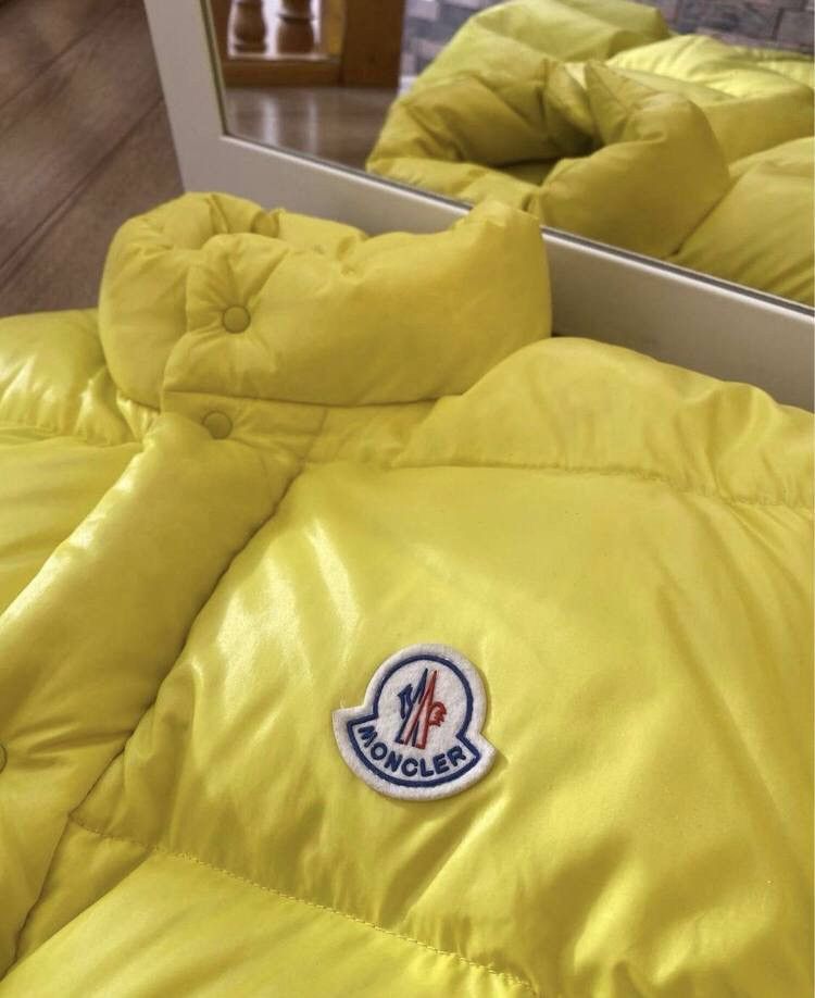 Moncler Moncler vintage puffer Size US L / EU 52-54 / 3 - 4 Thumbnail