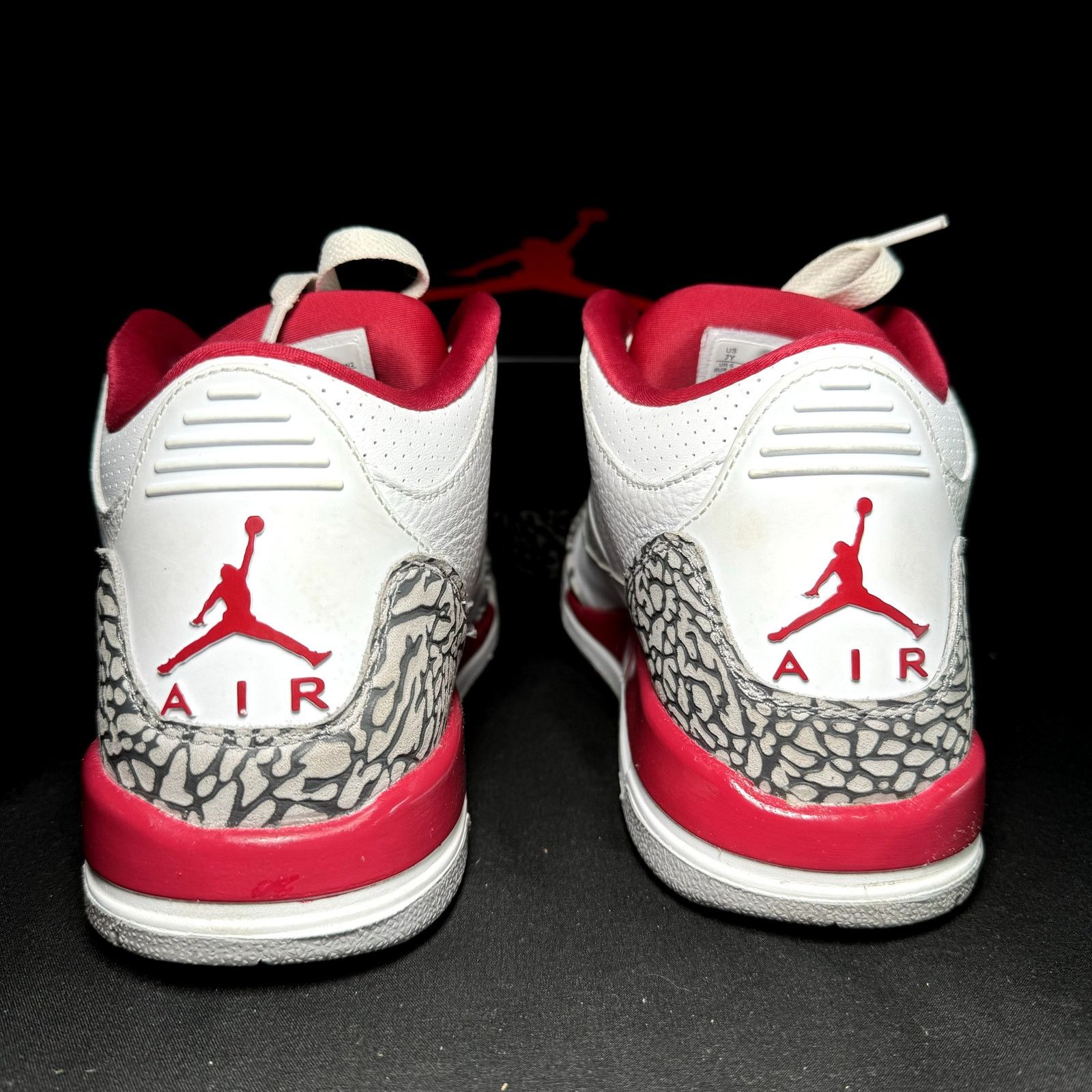 Jordan Brand × Nike Size 7 - Air Jordan 3 Retro GS Cardinal Red 2022 Men's Shoes Size US 7 / EU 40 - 5 Thumbnail