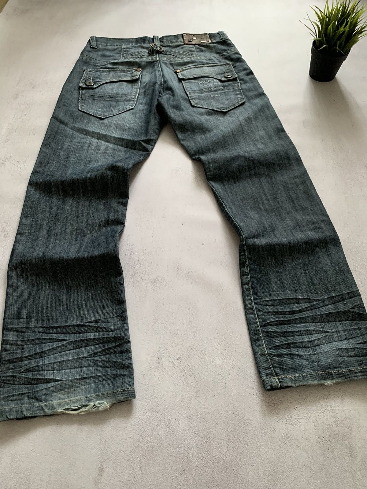 Japanese Brand 883 Police Jeans Dirty Baggy Denim Pants Distressed Crazy Size US 32 / EU 48 - 9 Thumbnail