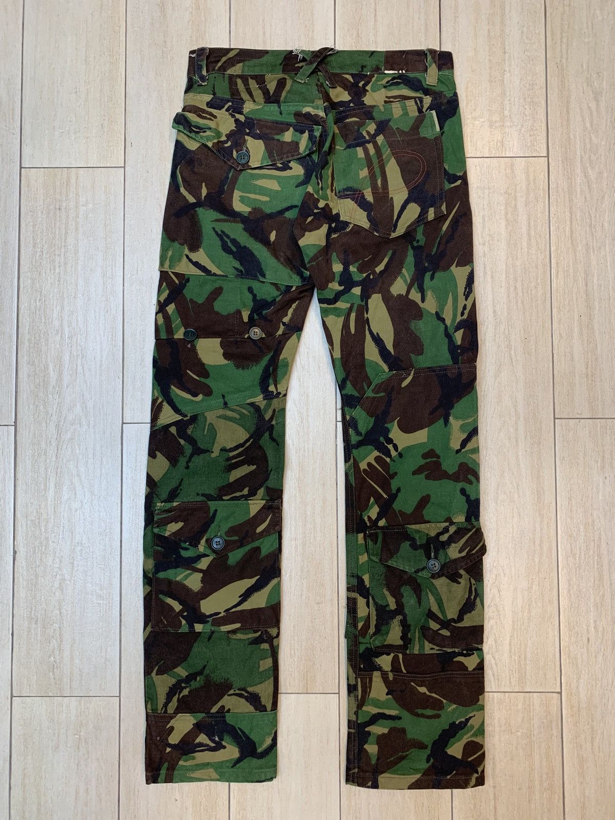 20471120 20471120 A/W2000-2001 PAPER Camo Pants Size US 29 - 2 Thumbnail