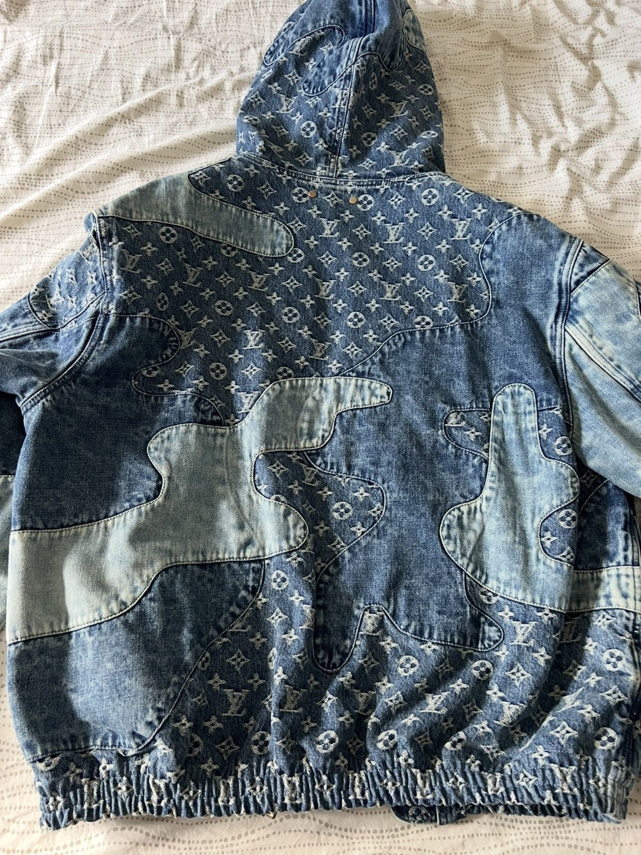 Louis Vuitton 22SS Louis Vuitton x NIGO Monogram Denim Jacket Size US L / EU 52-54 / 3 - 2 Thumbnail