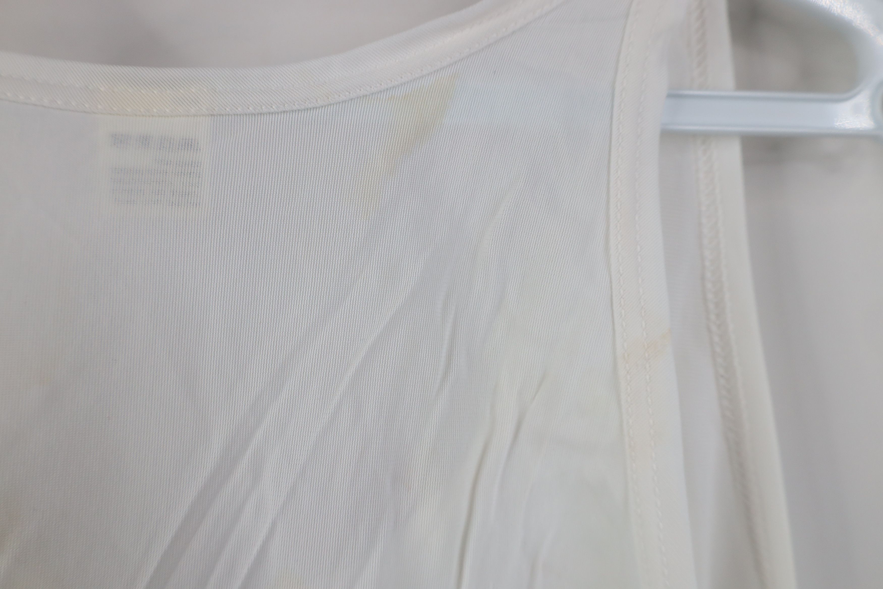 Vintage Vintage 70s Streetwear Tank Top T-Shirt White Nylon USA Size US L / EU 52-54 / 3 - 8 Thumbnail