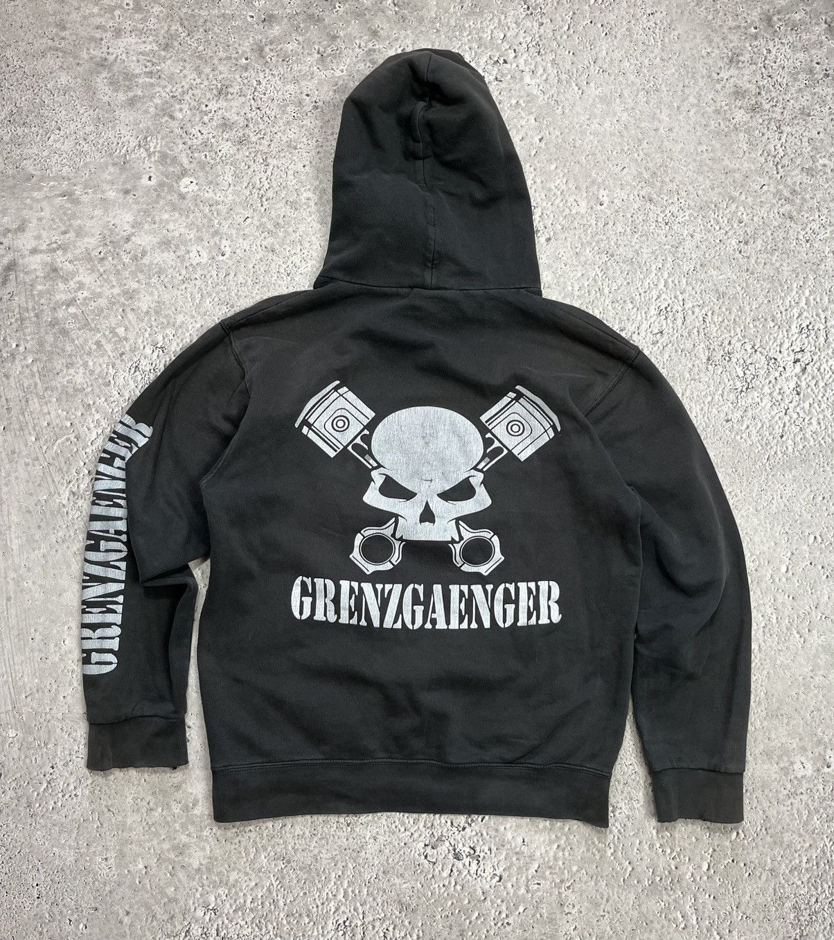 Other Vintage Grenzgaenger Biker Skull Faded Hoodie Size US M / EU 48-50 / 2 - 9 Thumbnail