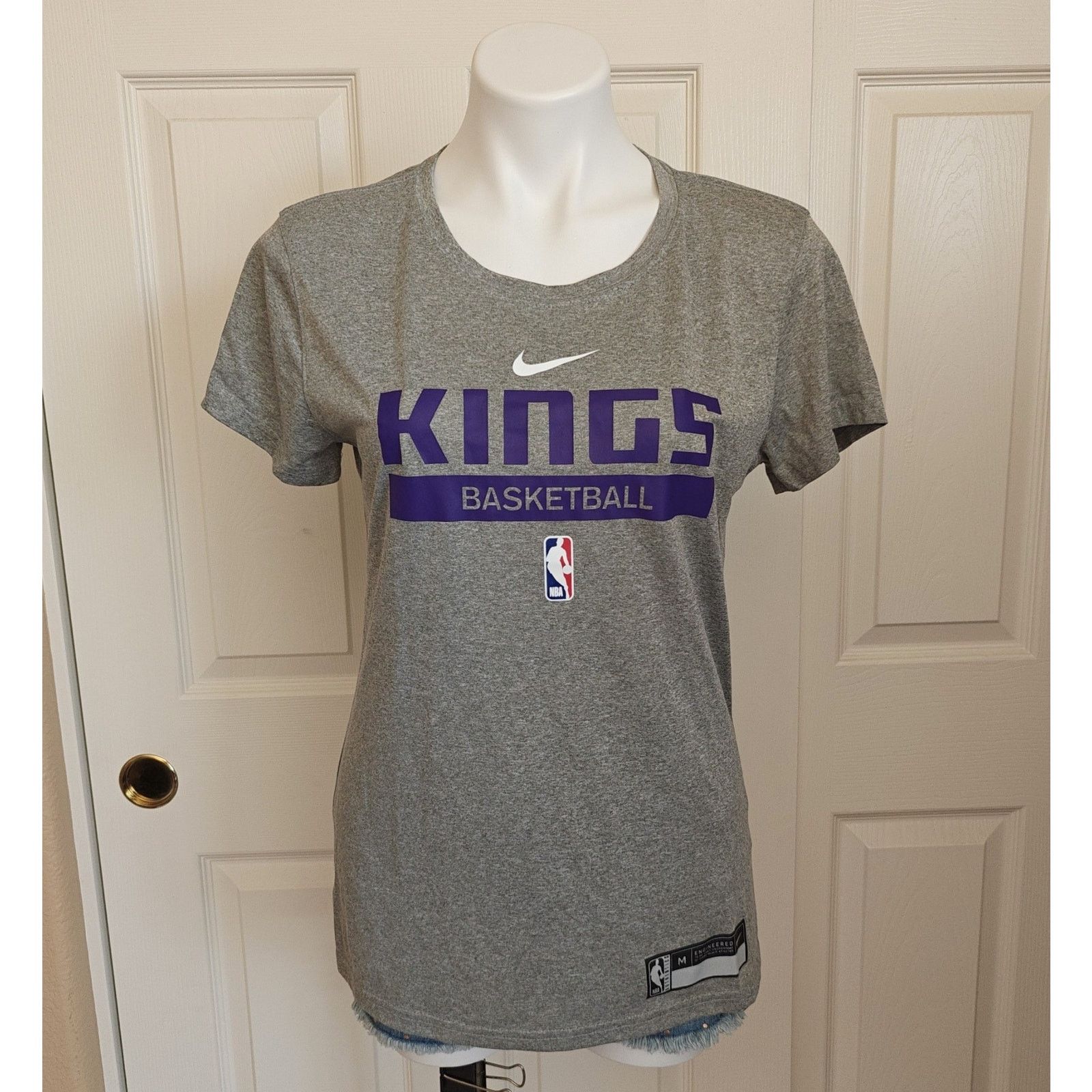 NBA NBA Sacramento Kings Basketball Nike Dri-Fit Tee sz M NWT Size M / US 6-8 / IT 42-44 - 1 Thumbnail
