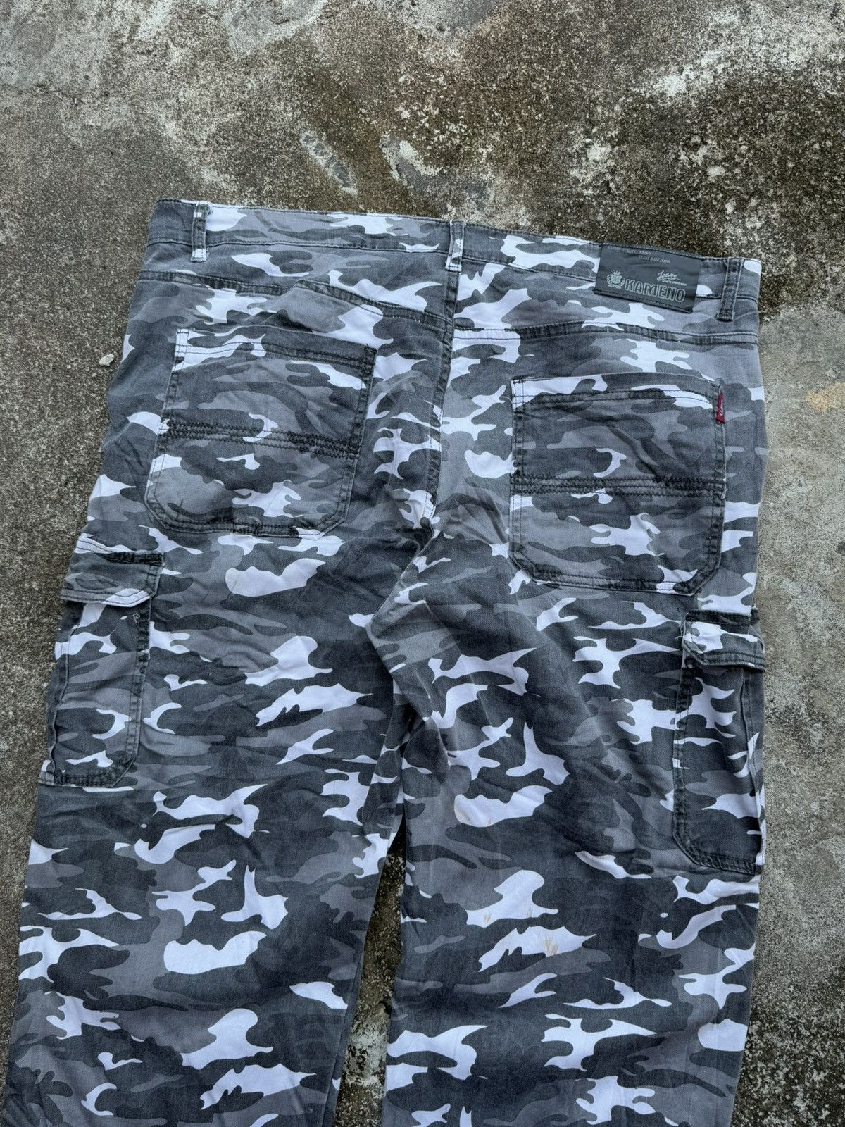 If Six Was Nine × Japanese Brand × Le Grande Bleu (L.G.B.) japanese brand camo cargo pants Size US 36 / EU 52 - 5 Thumbnail