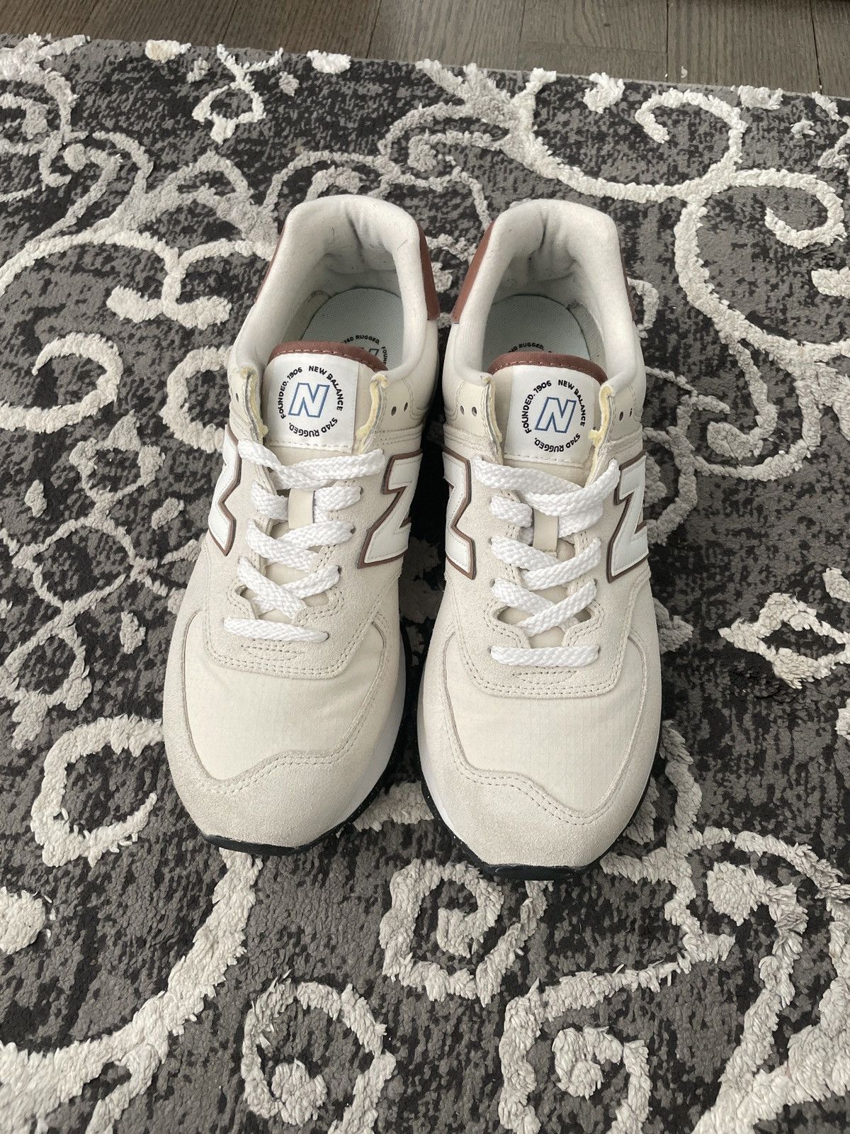 New Balance New Balance 574 Rugged Size US 8.5 / EU 41-42 - 3 Thumbnail