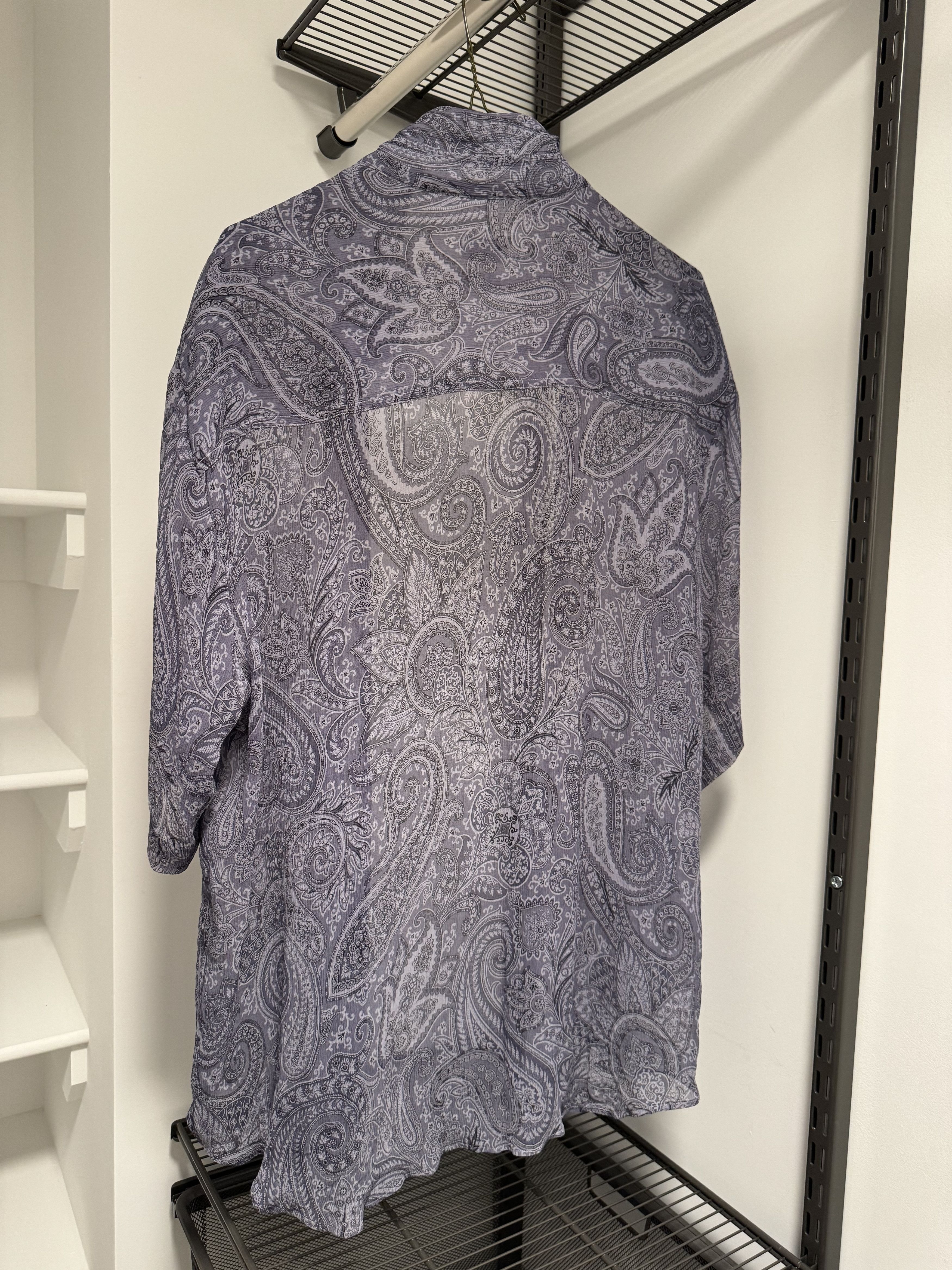 Etro ETRO SHORT SLEEVE BUTTON UP (SIZE 41) Size US XS / EU 42 / 0 - 2 Thumbnail