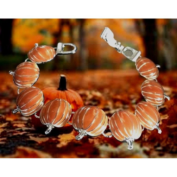 Handmade Pumpkin Bracelet Magnetic Closure New Thanksgiving Fall Jewe Size ONE SIZE - 3 Thumbnail