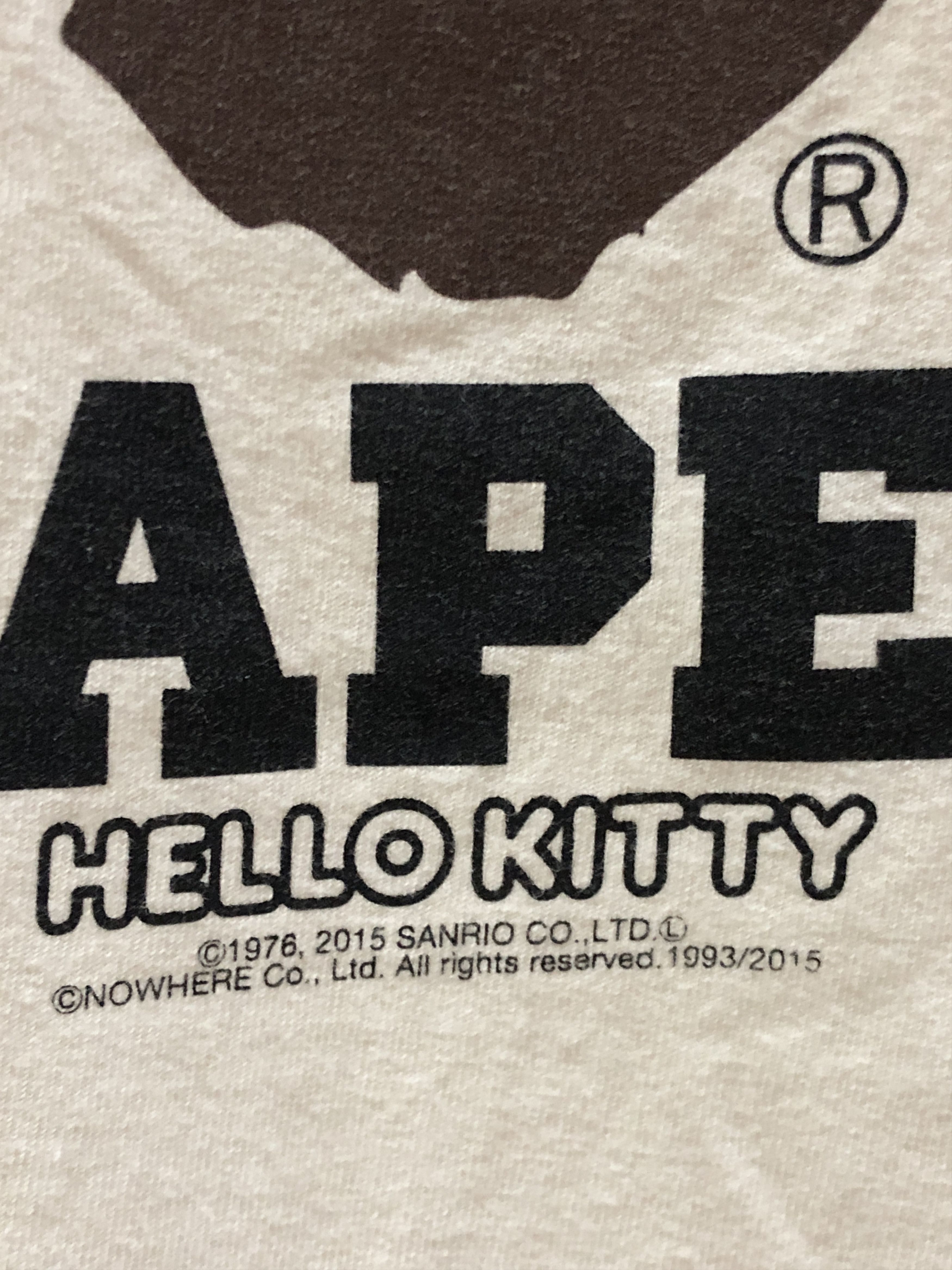 Bape 2015 A Bathing Ape x Hello Kitty Sanrio Tshirts Size US XXL / EU 58 / 5 - 4 Thumbnail