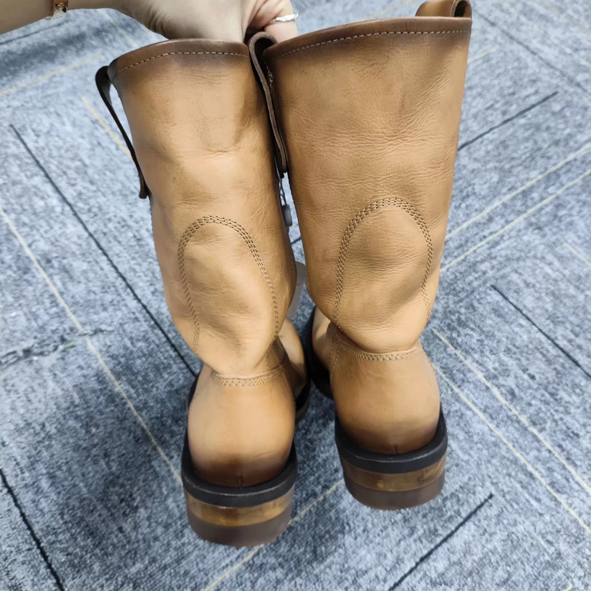 Miu Miu Miumiu26SS L.Brown Distressed Leather Western Boot Low Heel Size US 5.5 / IT 35.5 - 6 Thumbnail