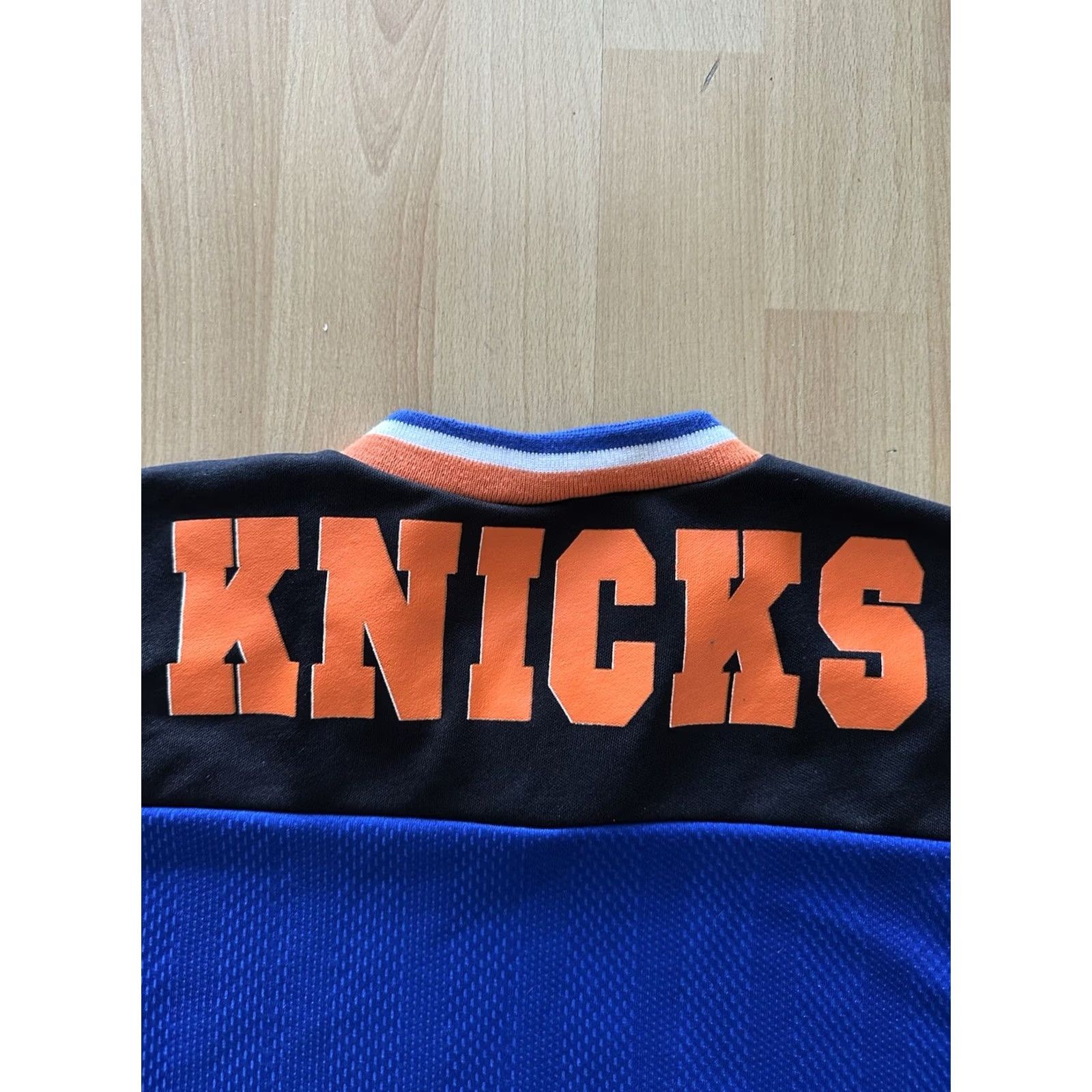 NBA VINTAGE Glasgow New York Knicks Shooting Shirt Basketball Warmup NBA 90s Blue M Mens Size US M / EU 48-50 / 2 - 7 Thumbnail