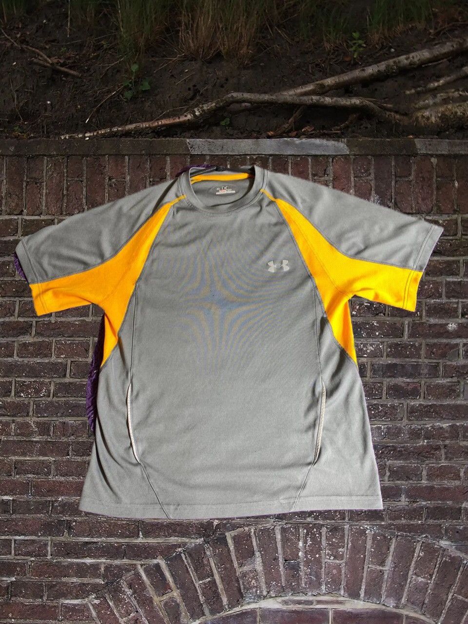 Under Armour × Vintage Men's Under Armour Small Heatgear T-Shirt 100% Size US M / EU 48-50 / 2 - 1 Thumbnail