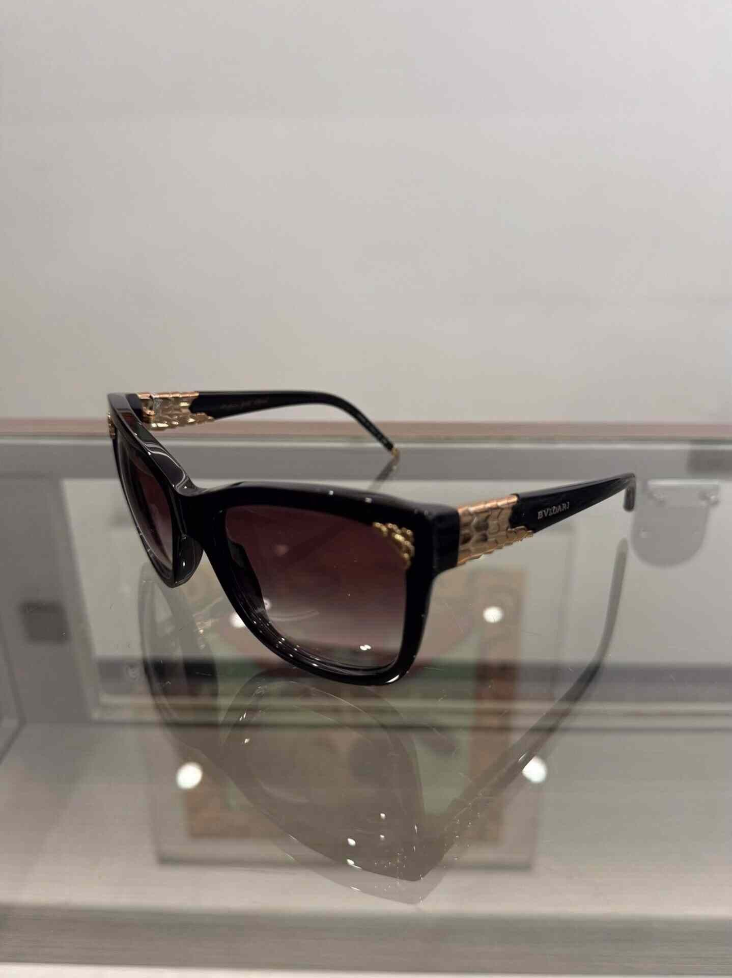 Bvlgari Bvlgari Black Sunglasses with Gold Snake Logo Size ONE SIZE - 1 Thumbnail