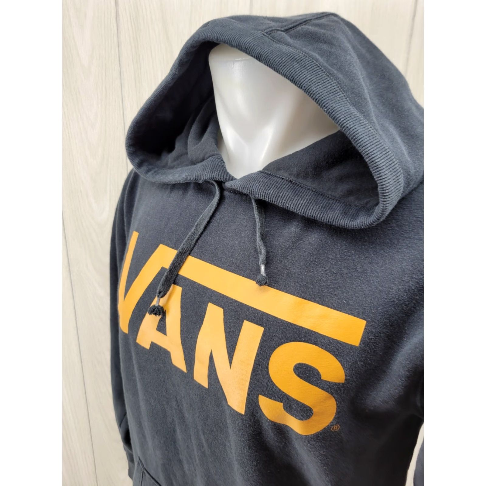 Vans VANS Hoodie Men’s Small Black Pullover Faded Vintage (if applicable) Size US S / EU 44-46 / 1 - 2 Thumbnail
