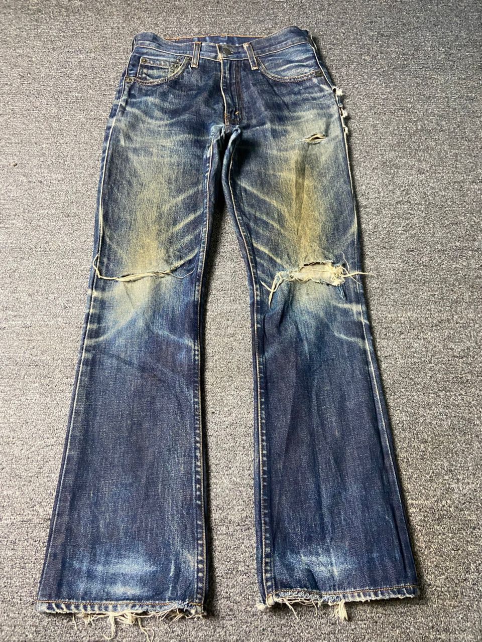 Levi's Levis Strauss Co. Distressed Ripped Jeans (154) Size US 28 / EU 44 - 1 Thumbnail