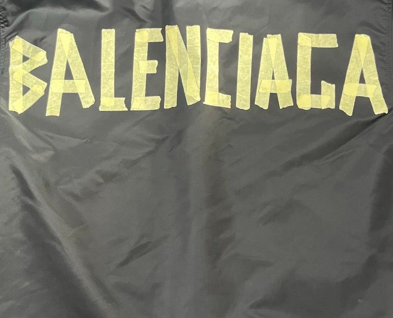 Balenciaga Balenciaga Alphabet Logo Hooded Single-Breasted Long Sleev Size US S / EU 44-46 / 1 - 3 Thumbnail