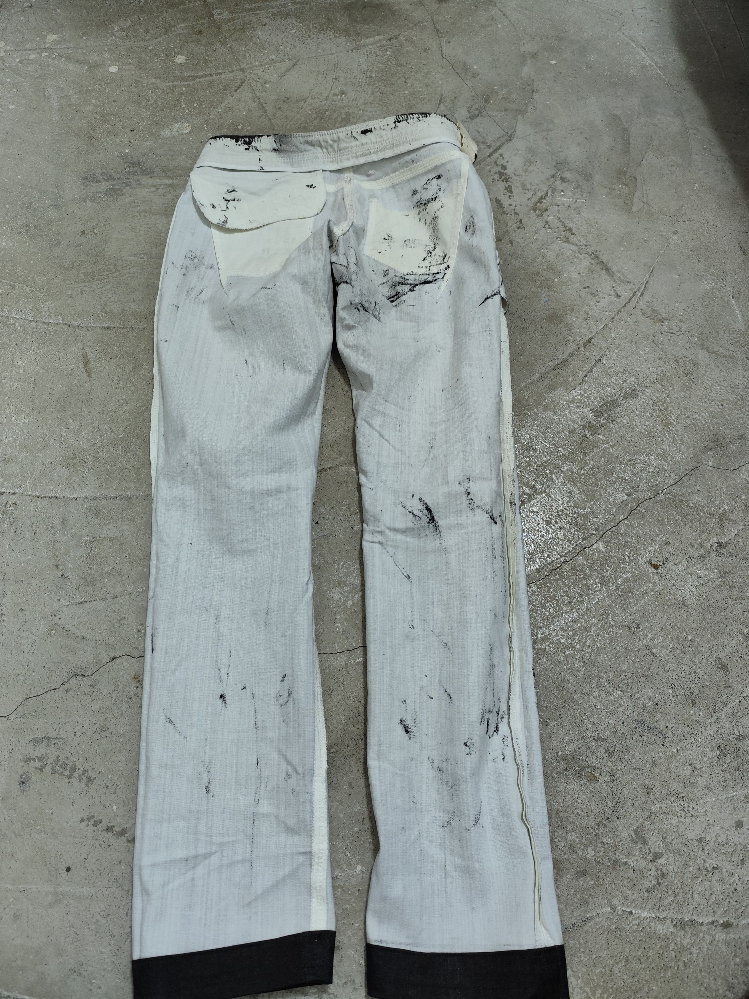 Neil Barrett NEIL BARRETT STRAIGHT CUT WAX COATED JEANS Size 27" / US 4 / IT 40 - 10 Thumbnail