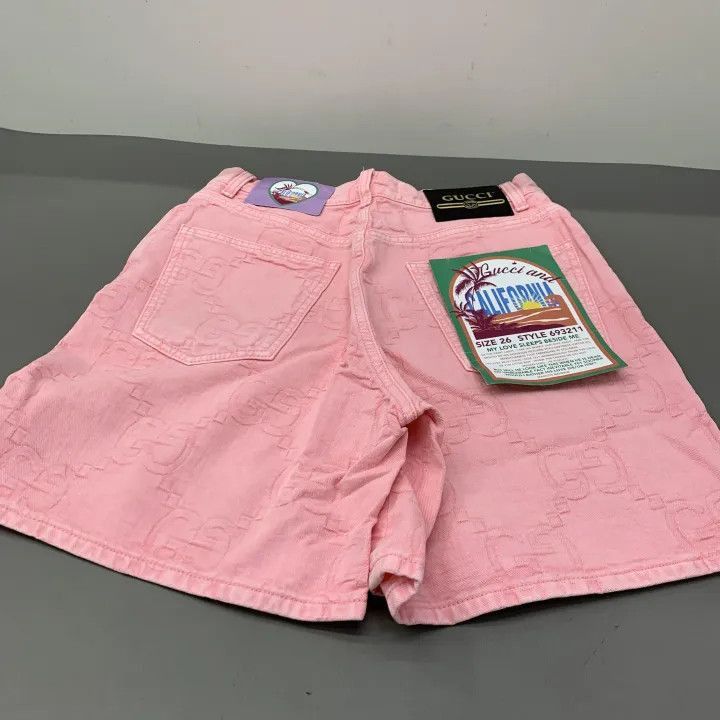 Gucci Gucci Pink GG Pattern Denim Shorts for Women-2507 Size 26" / US 2 / IT 38 - 2 Thumbnail