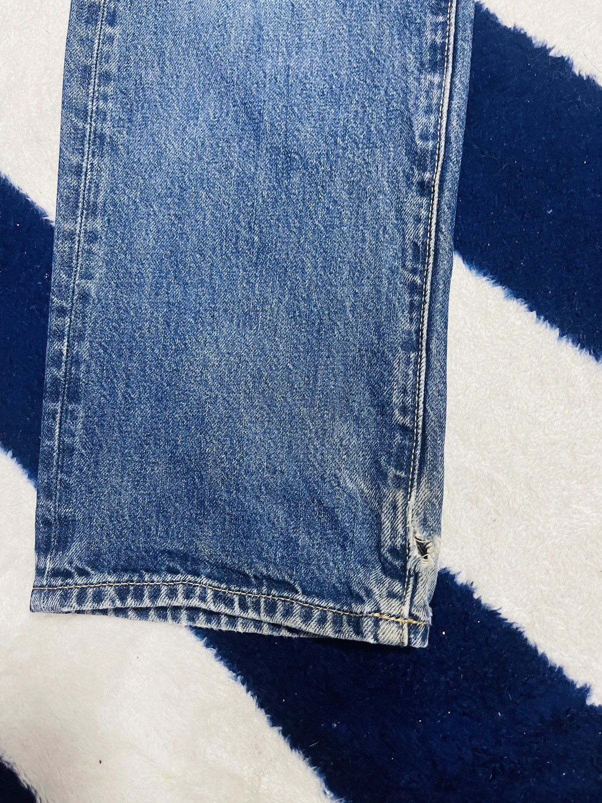 Japanese Brand × Uniqlo Uniqlo Distressed Jeans (15) Size US 34 / EU 50 - 14 Thumbnail