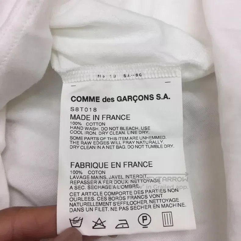 Comme des Garcons Comme des Garcons Folding embossed classic T-shirt Size XS / US 0-2 / IT 36-38 - 6 Thumbnail