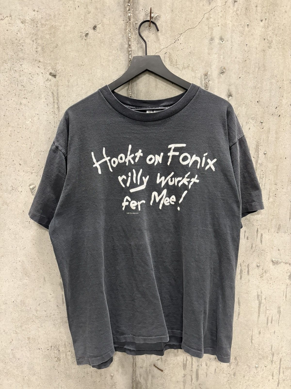 Vintage Vintage Hookt on Fonix Shirt Faded Distressed Grunge Band Size US XXL / EU 58 / 5 - 1 Thumbnail