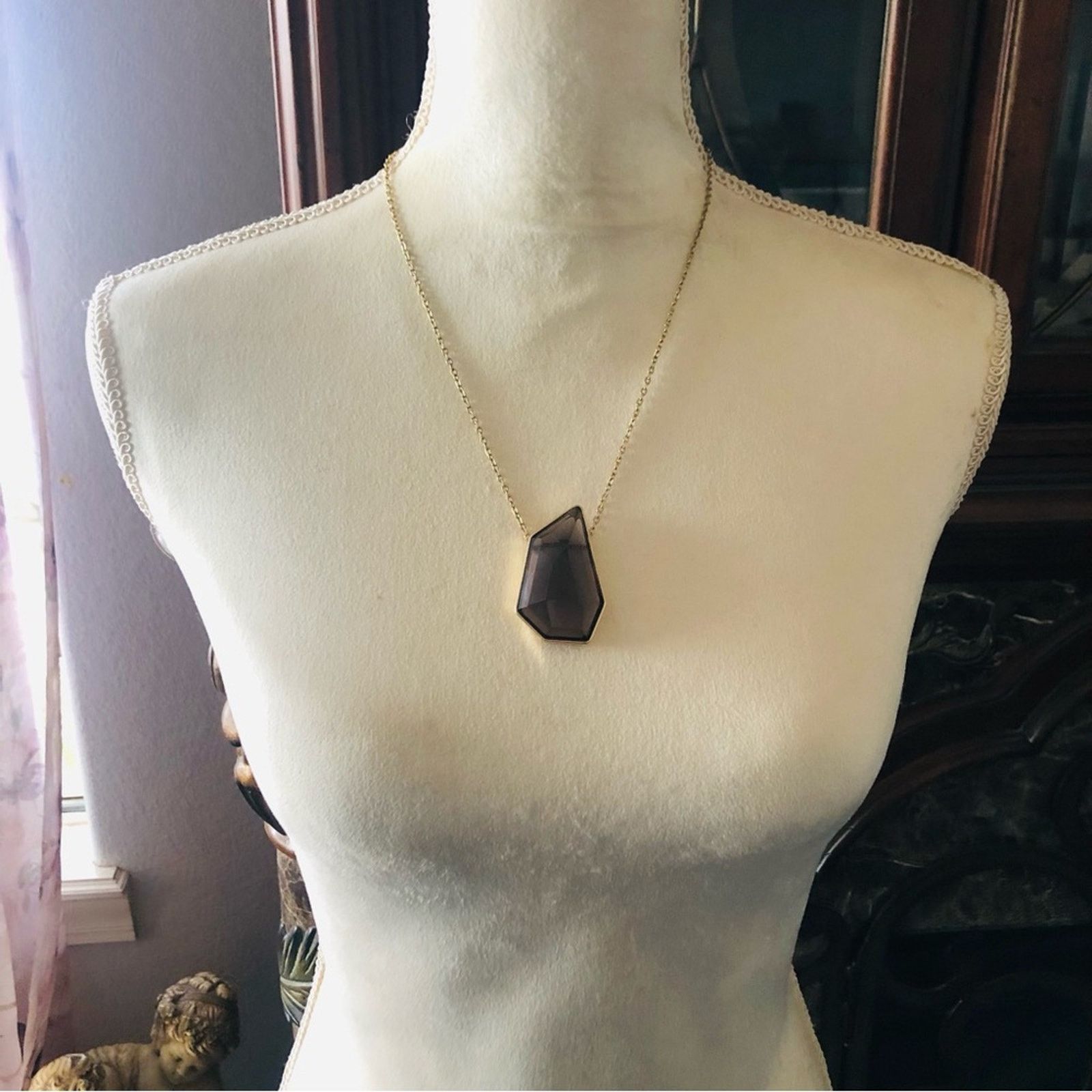 Jewelry Geometric faceted smoky topaz lucite necklace Size ONE SIZE - 8 Thumbnail